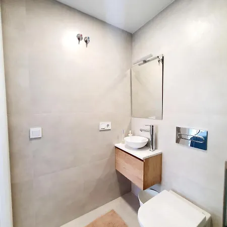 Lägenhet Vistamar 3 Bedrooms Estepona