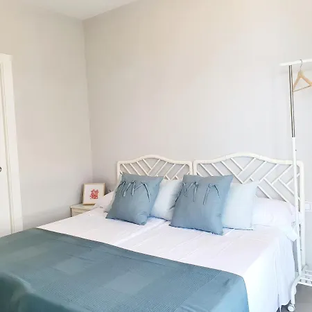 Vistamar 3 Bedrooms Daire Estepona