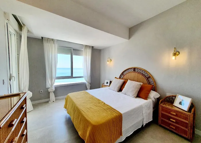 Vistamar 3 Bedrooms * 에스테포나