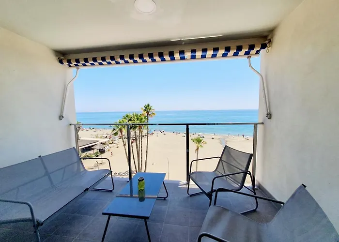 Vistamar 3 Bedrooms 아파트 *