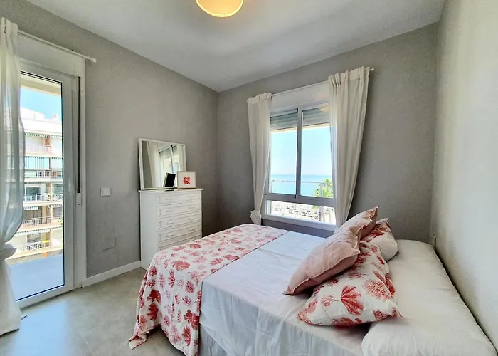 Vistamar 3 Bedrooms *