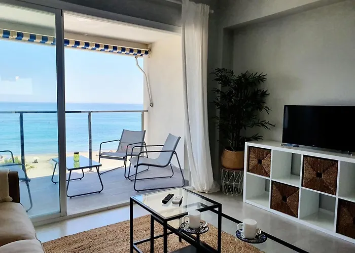 Vistamar 3 Bedrooms Apartment *