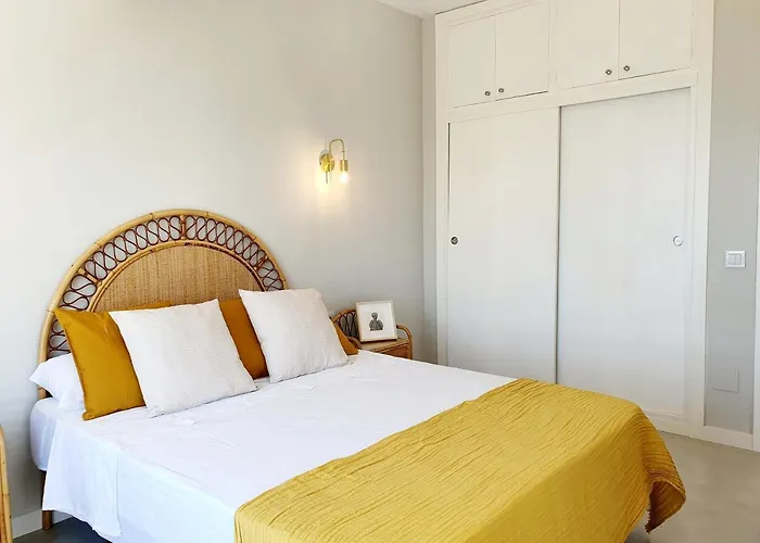 Apartment Vistamar 3 Bedrooms Estepona